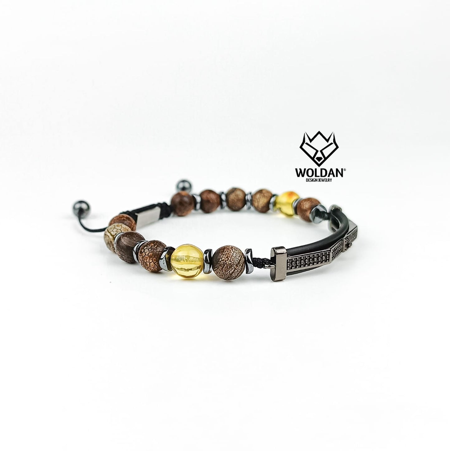 Imperial reptil con ámbar